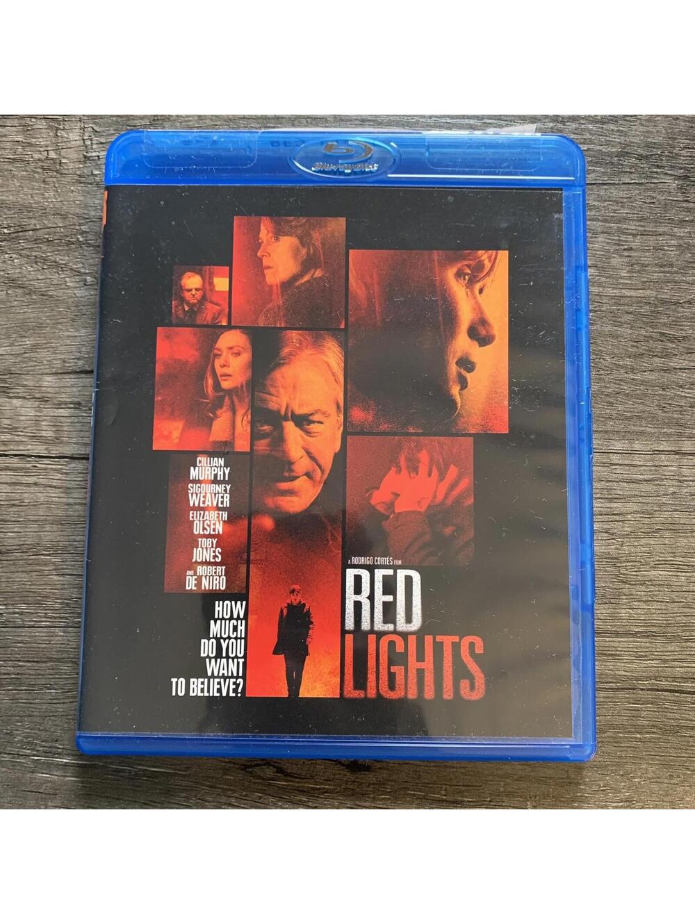 Red Lights (Blu-ray Disc, 2012) Cilian Murphy, Sigourney Weaver, Robert De Niro